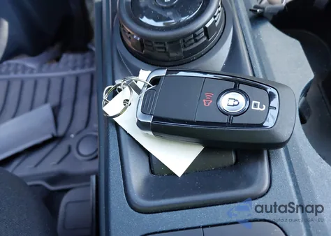 2025 Ford Maverick Xlt z USA, uszkodzony, nr VIN 3FTTW8JAXSRB67602